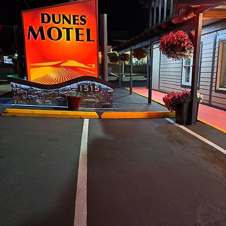 Dunes Motel - Бенд Екстер'єр фото